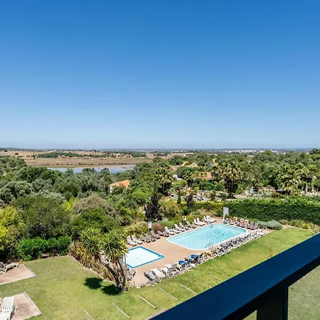 T2, Vista Rio, Piscina, Ac E Wifi - 6 Pessoas *