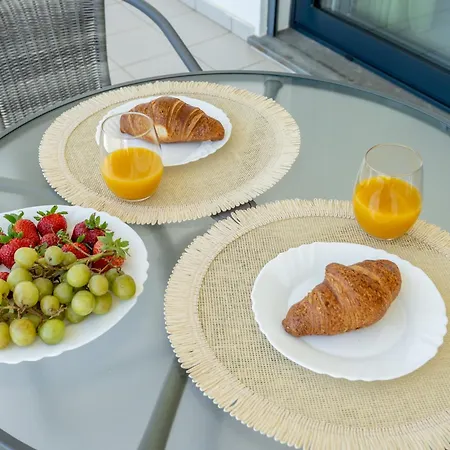 Appartement T2, Vista Rio, Piscina, Ac E Wifi - 6 Pessoas Alvor